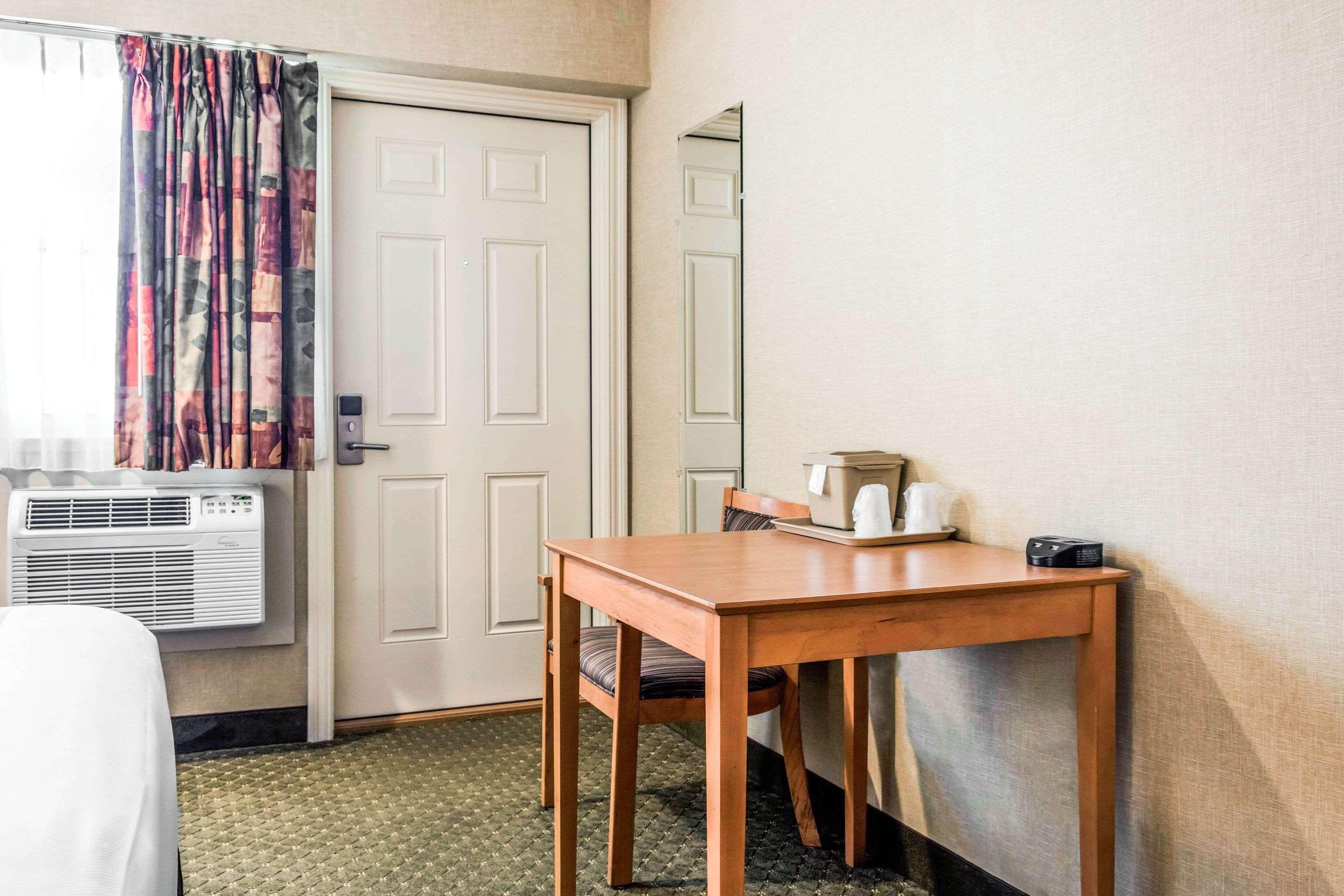 Seasider Hotel